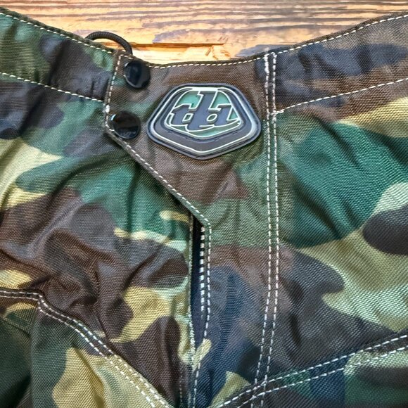 NEW Troy Lee Designs Moto Racing Dirt Bike Pants Men Size 32 Motocross Camo NWOT - Picture 9 of 13